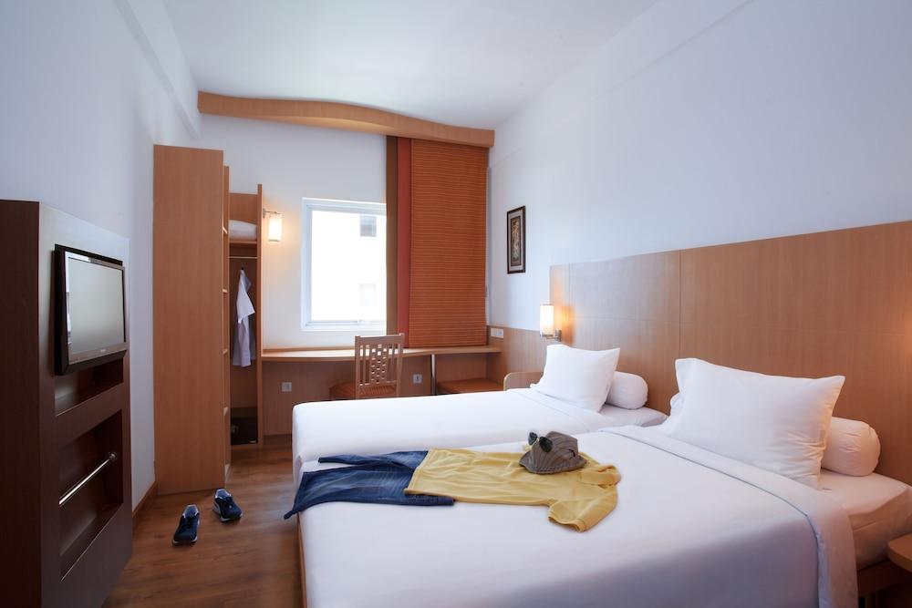 Hotel Ibis Bali Kuta à Kuta Lombok Extérieur photo