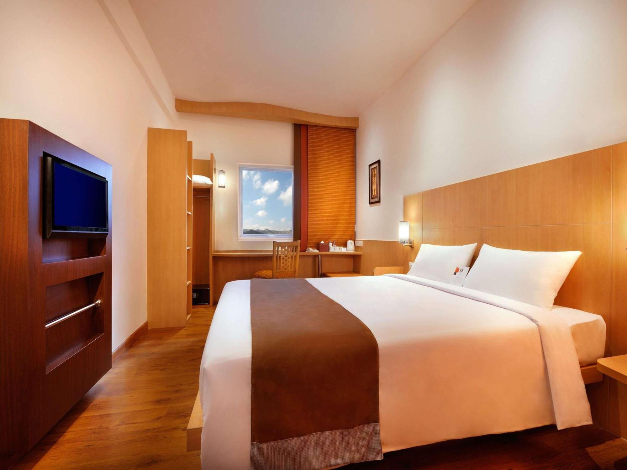Hotel Ibis Bali Kuta à Kuta Lombok Extérieur photo
