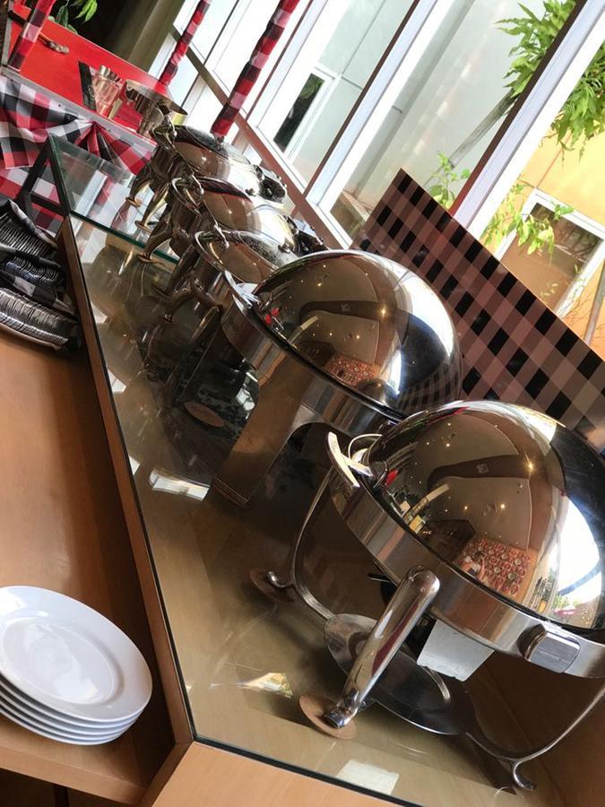 Hotel Ibis Bali Kuta à Kuta Lombok Extérieur photo