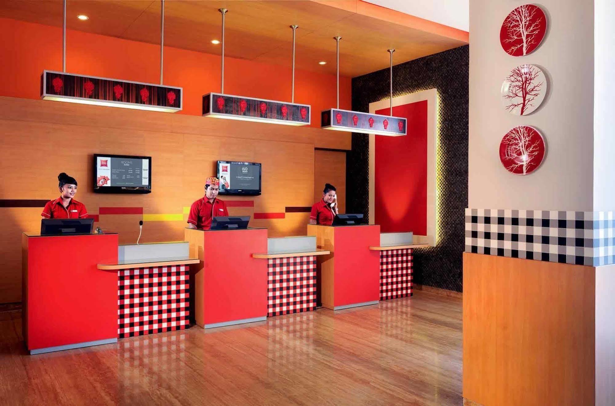 Hotel Ibis Bali Kuta à Kuta Lombok Extérieur photo